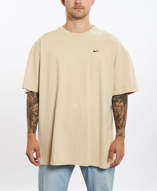 Nike Embroidered Classic Tee <br>XL