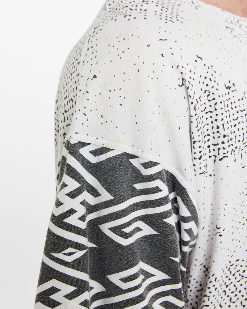 Vintage 90s Reebok Tee <br>L , The Real Deal , newtown, sydney, australia, thrift store, opshop, preloved, secondhand, sustainable, retro, antique, 70s, 80s, 90s, 2000s, 00s, fashion, clothing, streetwear, trendy, garment, style, boutique, store, shop, archive, sale, cheap, best, top