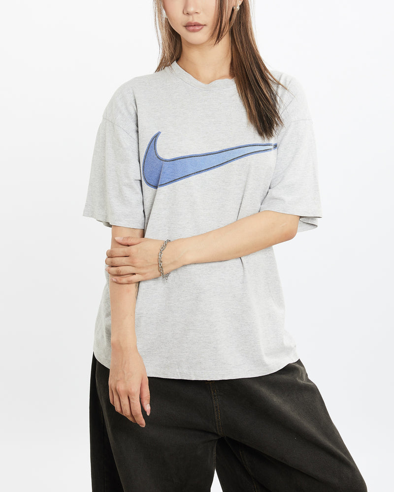 Vintage 90s Nike Tee <br>S , The Real Deal , newtown, sydney, australia, thrift store, opshop, preloved, secondhand, sustainable, retro, antique, 70s, 80s, 90s, 2000s, 00s, fashion, clothing, streetwear, trendy, garment, style, boutique, store, shop, archive, sale, cheap, best, top