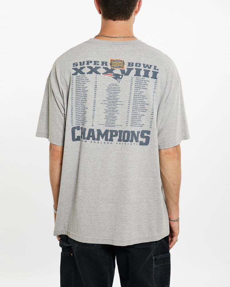 Vintage NFL New England Patriots Super Bowl Tee <br>XL , The Real Deal , newtown, sydney, australia, thrift store, opshop, preloved, secondhand, sustainable, retro, antique, 70s, 80s, 90s, 2000s, 00s, fashion, clothing, streetwear, trendy, garment, style, boutique, store, shop, archive, sale, cheap, best, top