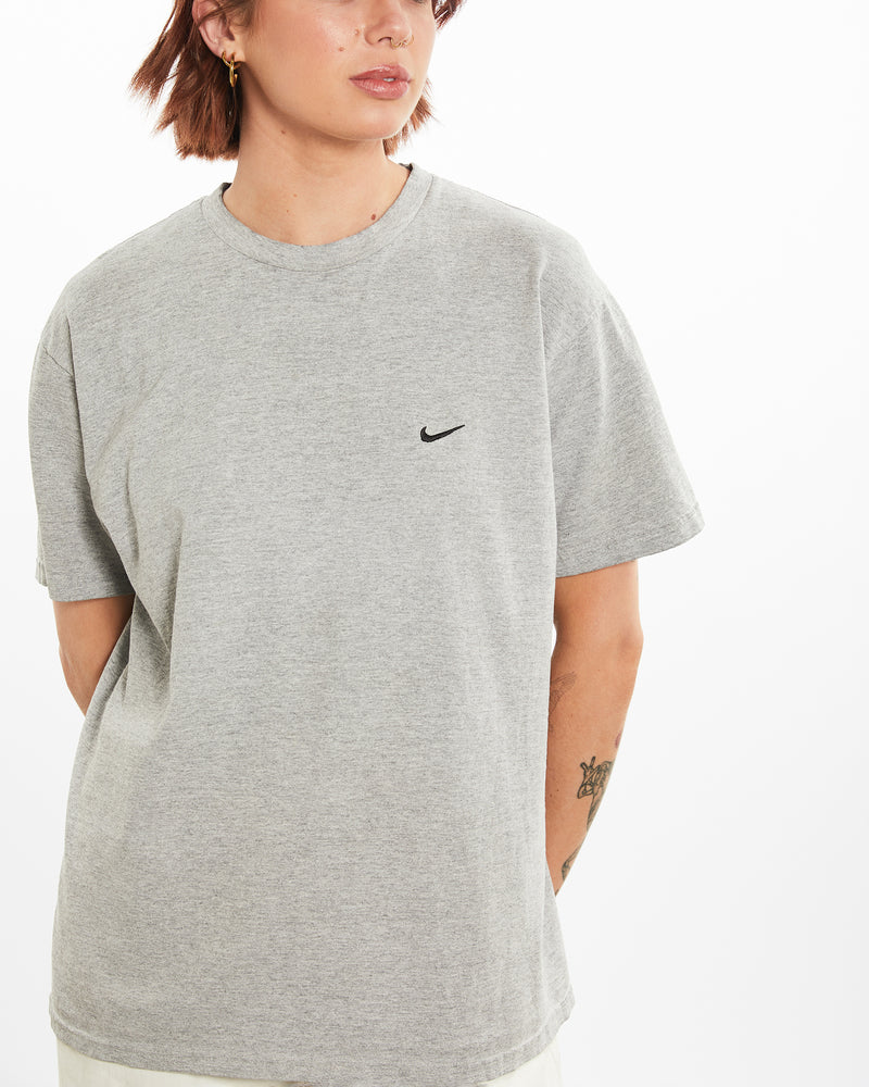 Vintage Nike Tee <br>M , The Real Deal , newtown, sydney, australia, thrift store, opshop, preloved, secondhand, sustainable, retro, antique, 70s, 80s, 90s, 2000s, 00s, fashion, clothing, streetwear, trendy, garment, style, boutique, store, shop, archive, sale, cheap, best, top