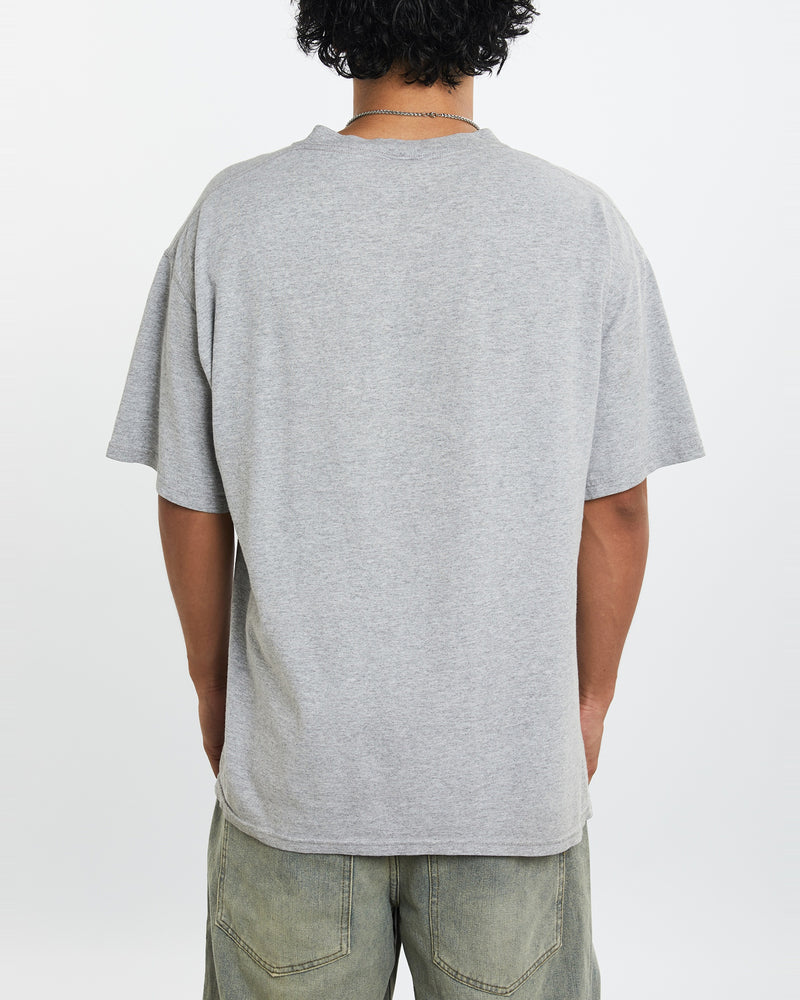 Vintage NFL Los Angeles Raiders Tee <br>L , The Real Deal , newtown, sydney, australia, thrift store, opshop, preloved, secondhand, sustainable, retro, antique, 70s, 80s, 90s, 2000s, 00s, fashion, clothing, streetwear, trendy, garment, style, boutique, store, shop, archive, sale, cheap, best, top